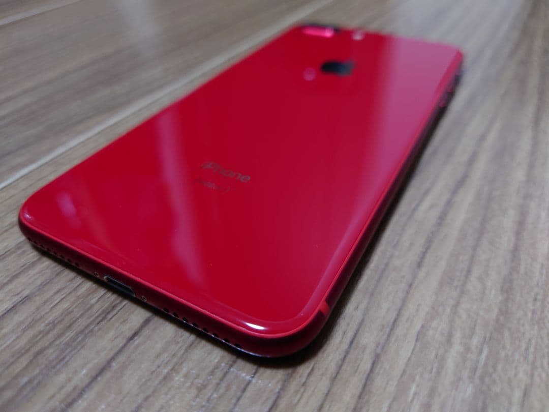 iPhone 8 Plus RED 256GB SIMフリー 美品