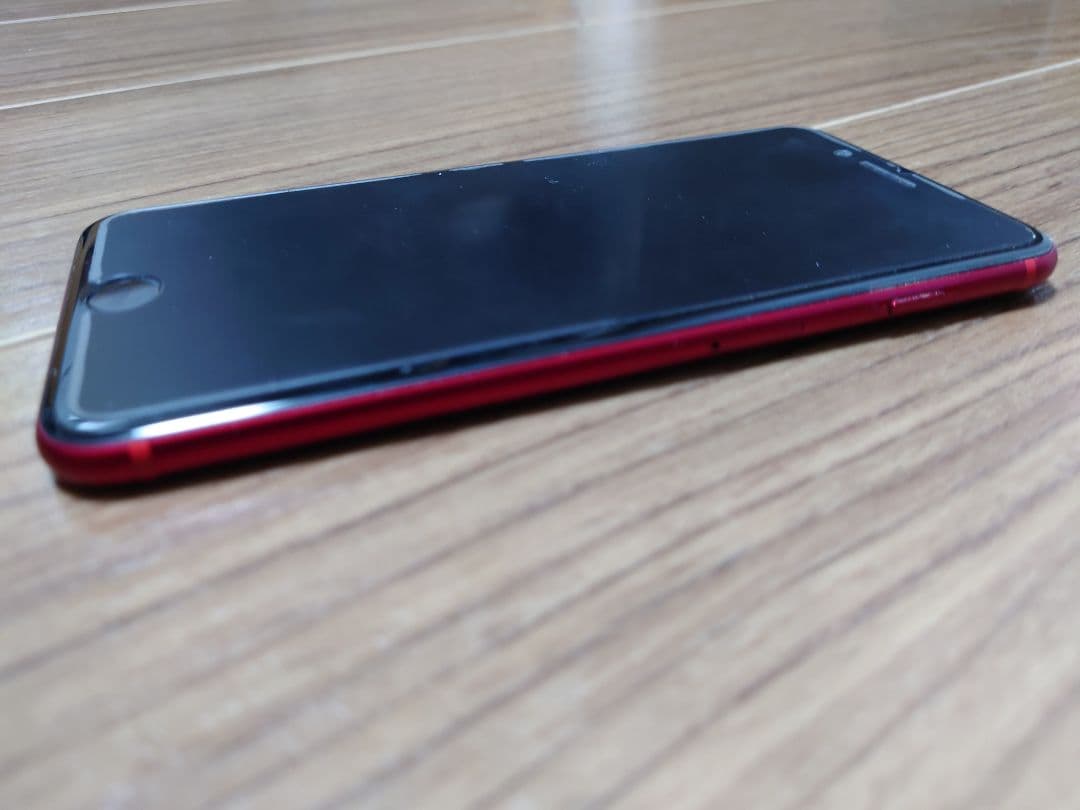 iPhone 8 Plus RED 256GB SIMフリー 美品