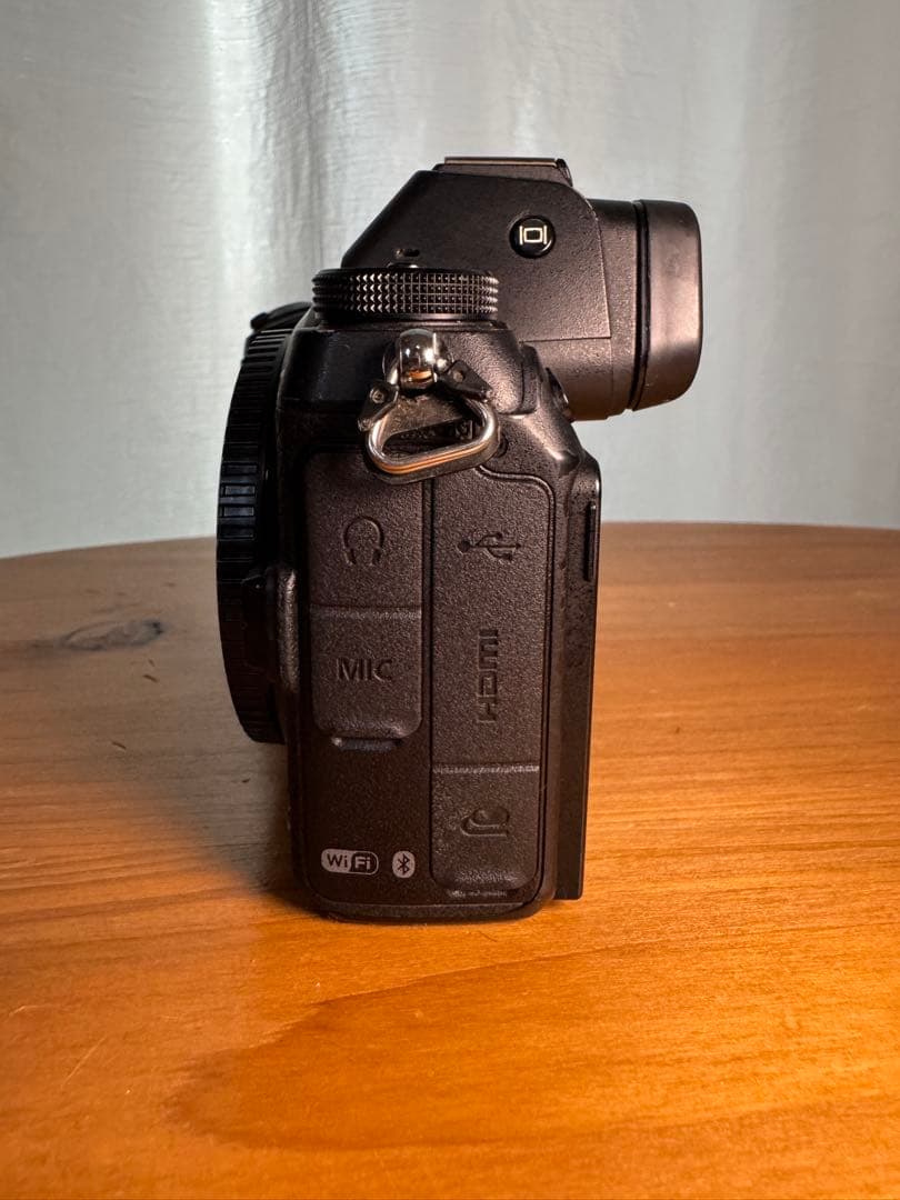 Nikon Z6 ミラーレスカメラ 本体 バッテリー2個付き