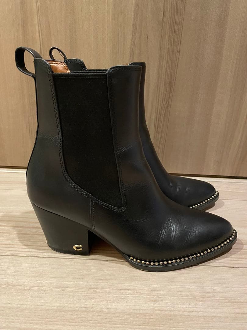 COACH コーチ ショートブーツ サイドゴア