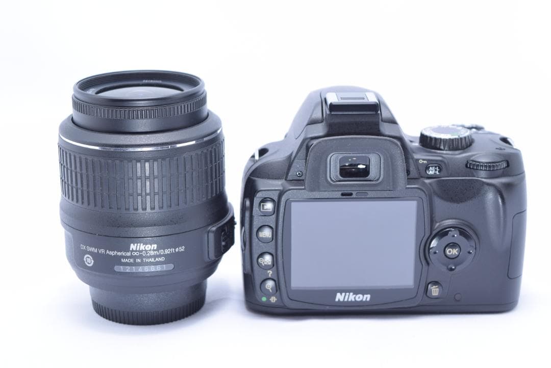 （その２）Nikon D60 シャッター数1100以下　手振れ補正レンズ付き