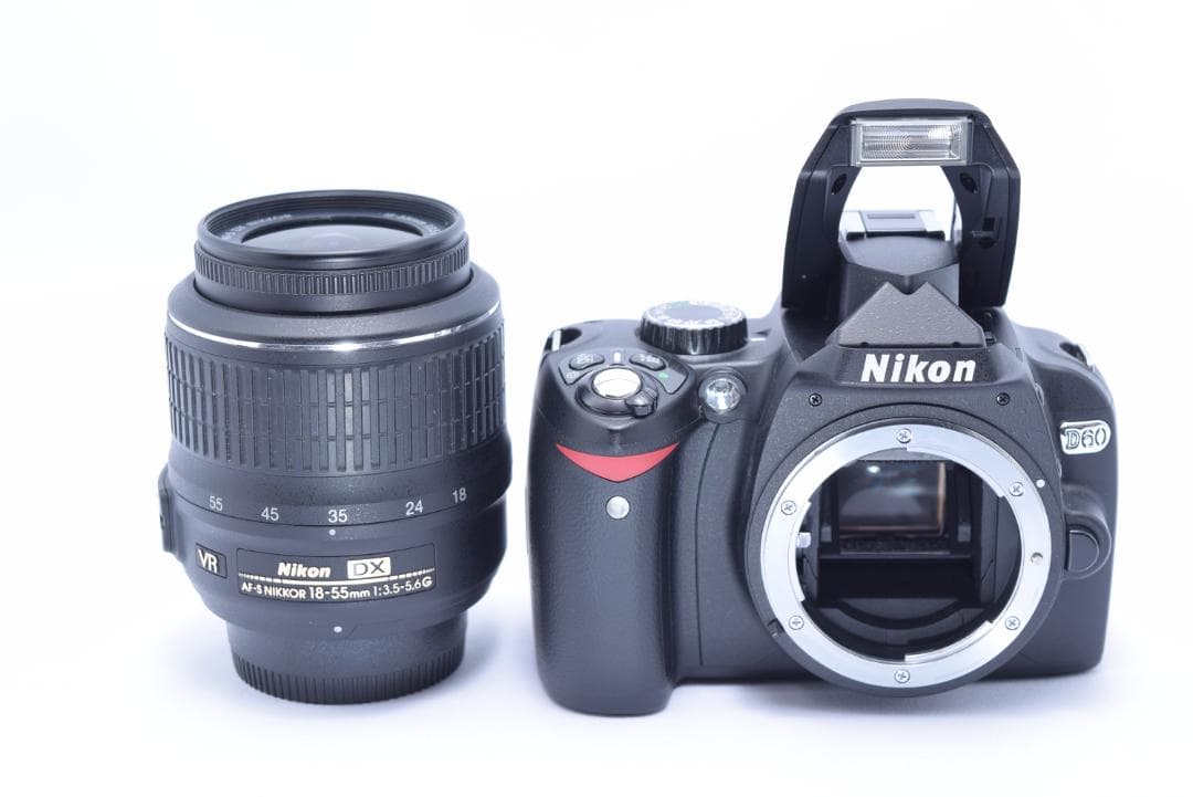 （その２）Nikon D60 シャッター数1100以下　手振れ補正レンズ付き