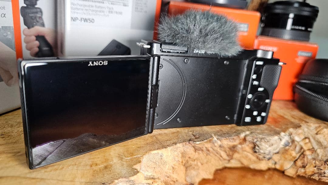 SONY αシリーズ ミラーレス一眼 ZV-E10L パワーズームレンズキット