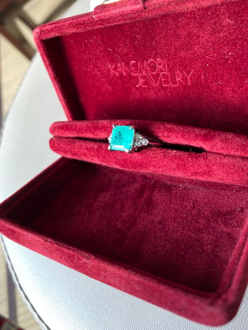 エメラルド指輪