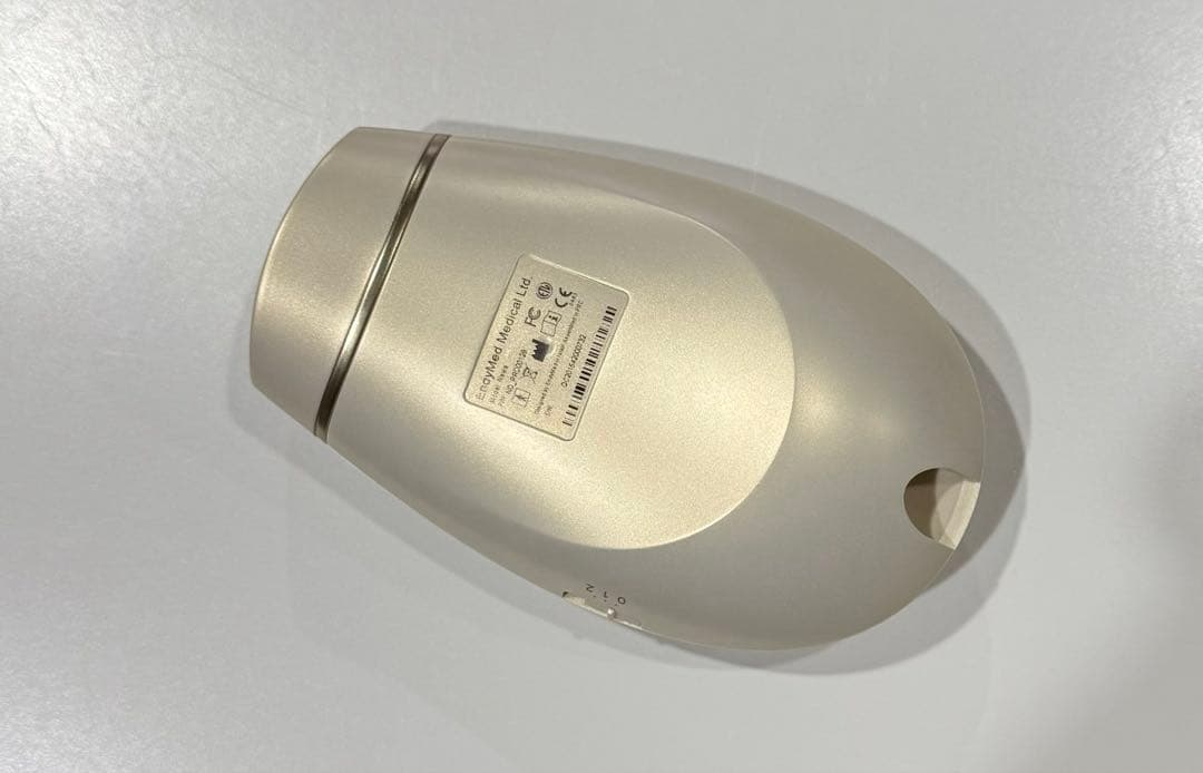 極極美品！　NEWA リフト美顔器　有線品　未開封ジェル4本付き！