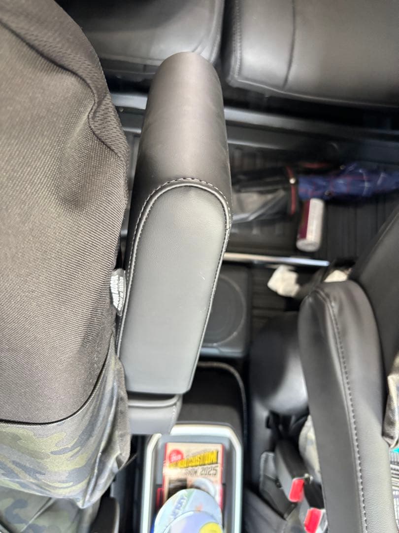 c28 c27 セレナ e-POWER センターコンソール アームレスト肘掛け