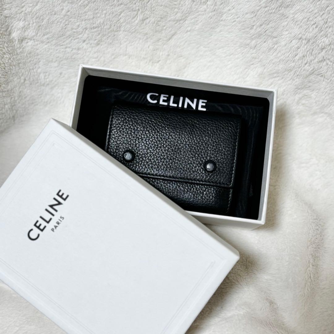 セリーヌ Celine 三つ折り財布　ブラック　ゴールド金具