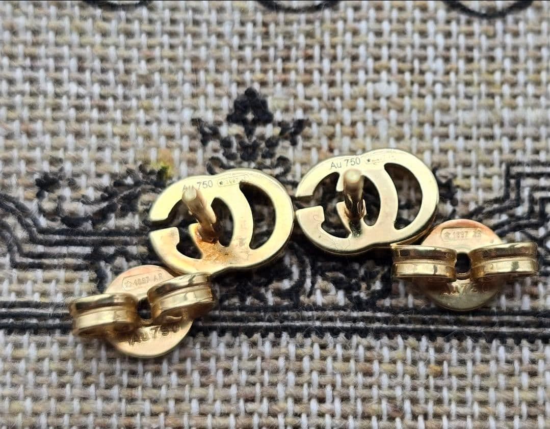 【超レア廃盤美品】GUCCI AU750 ダブルG スタッズ ピアス