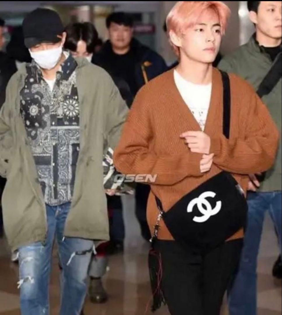 リリー様CHANELノベルティショルダーバッグ