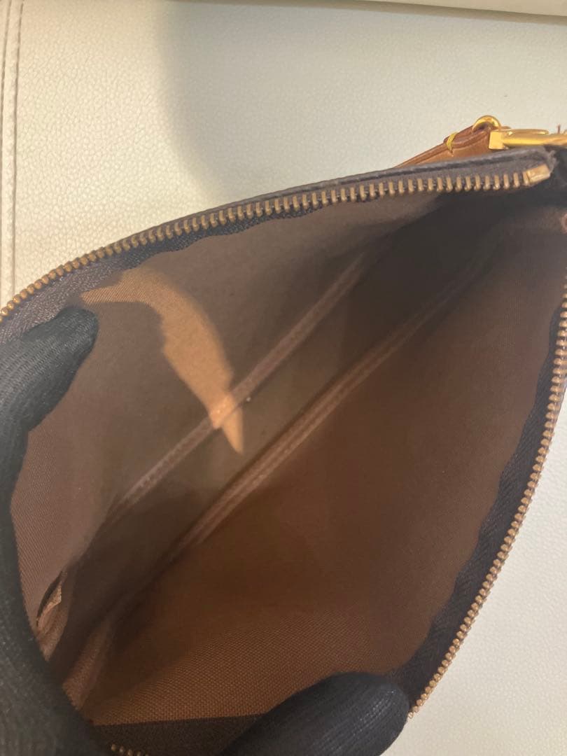 ルイヴィトン　アクセソワール　モノグラム　ポーチ