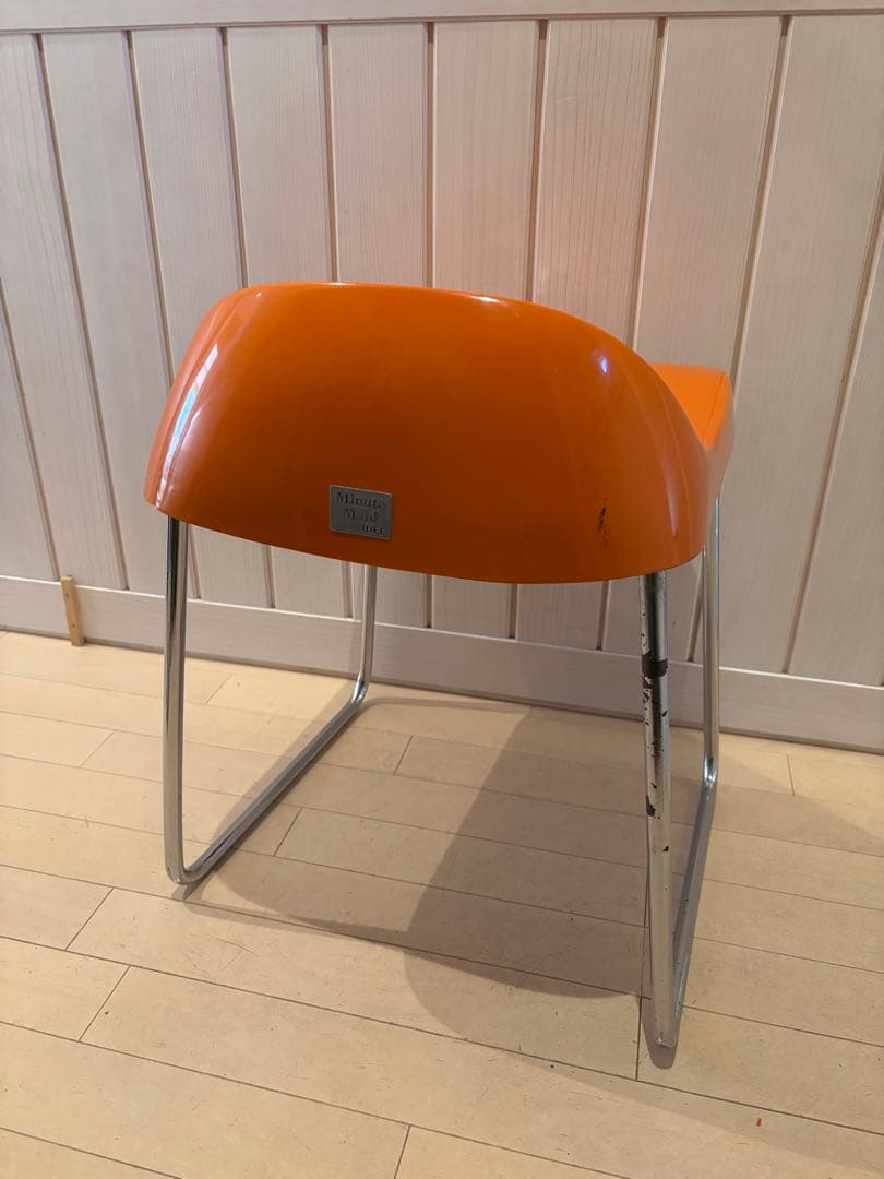 レトロポップチェア