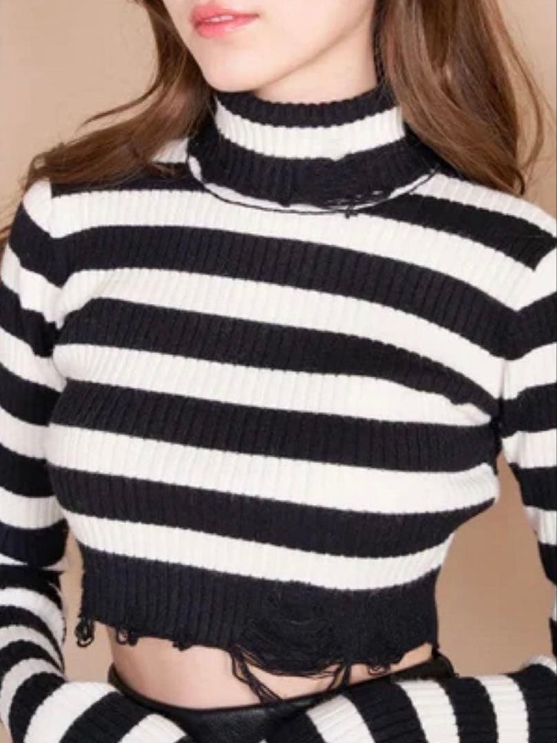 Darichミニ丈トップス