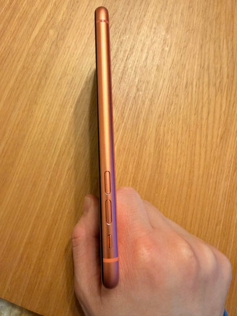 Apple iPhone XR コーラル　64GB 傷あり