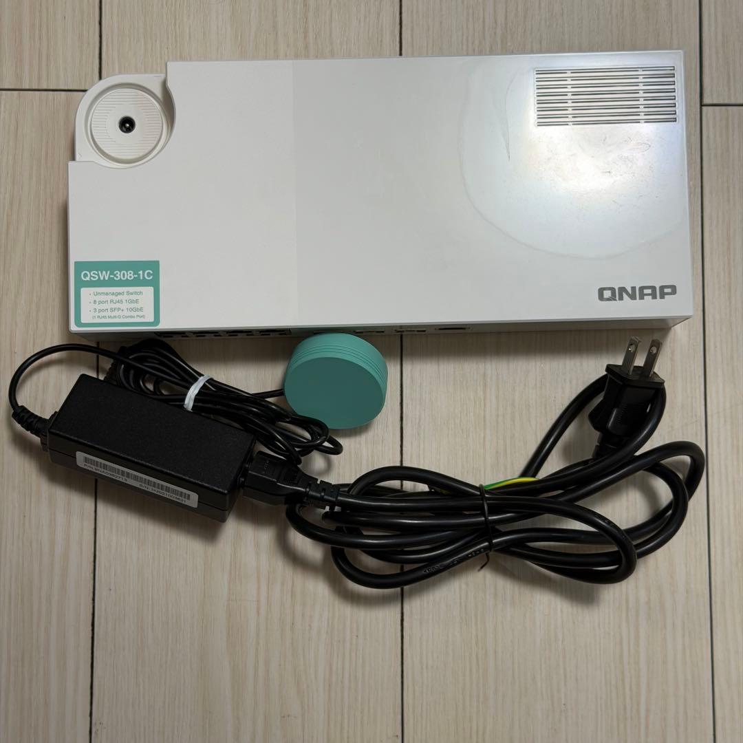 QNAP QSW-3081C 10Gスイッチングハブ