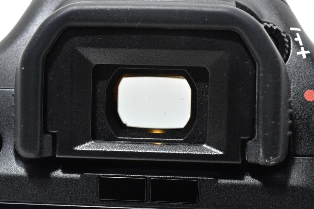 ショット数567 キヤノン Canon Kiss X4 ダブルレンズ 手ぶれ補正