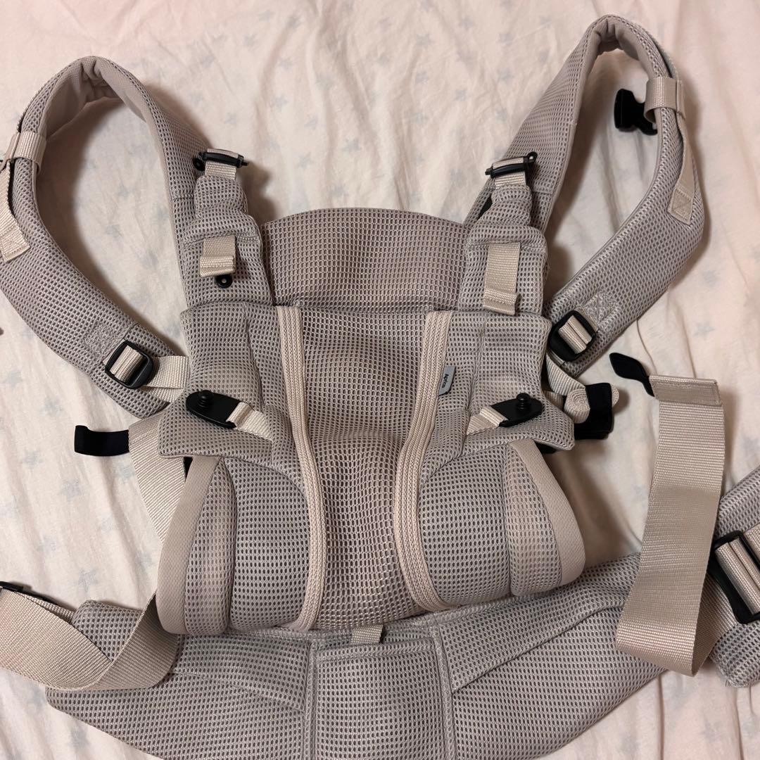 アップリカ　ラクリス抱っこ紐