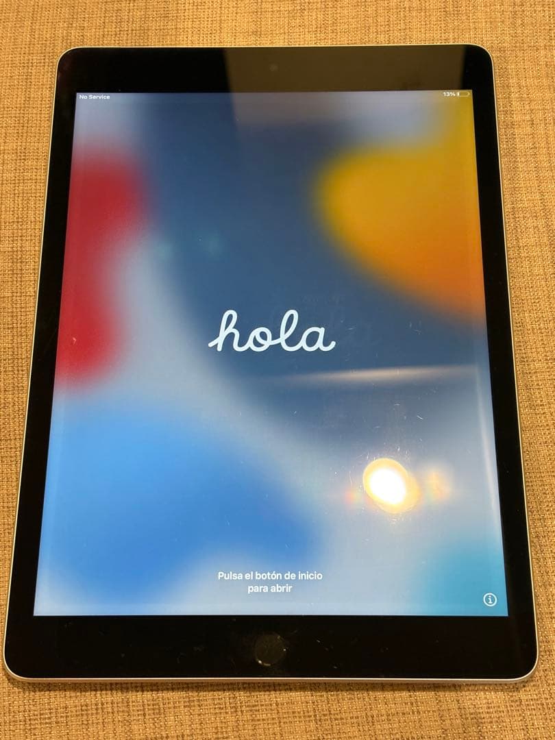 Apple iPad 第9世代　シルバー 本体