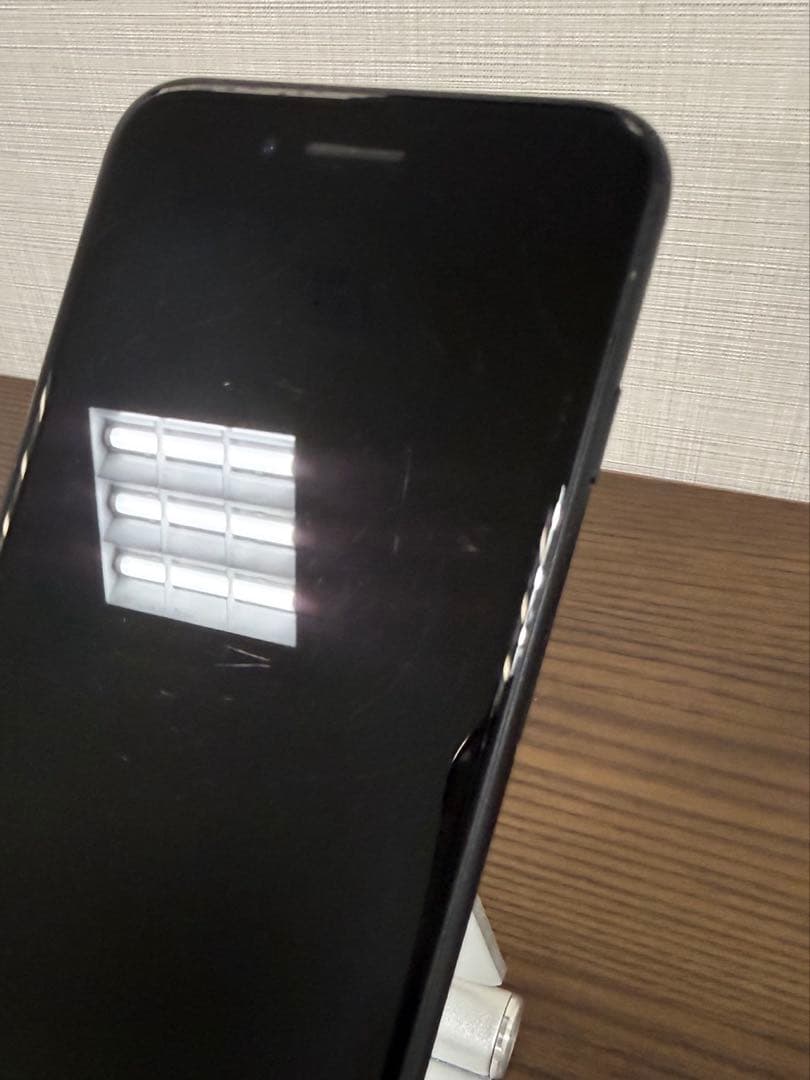 Apple iPhone SE 第2世代 64GB