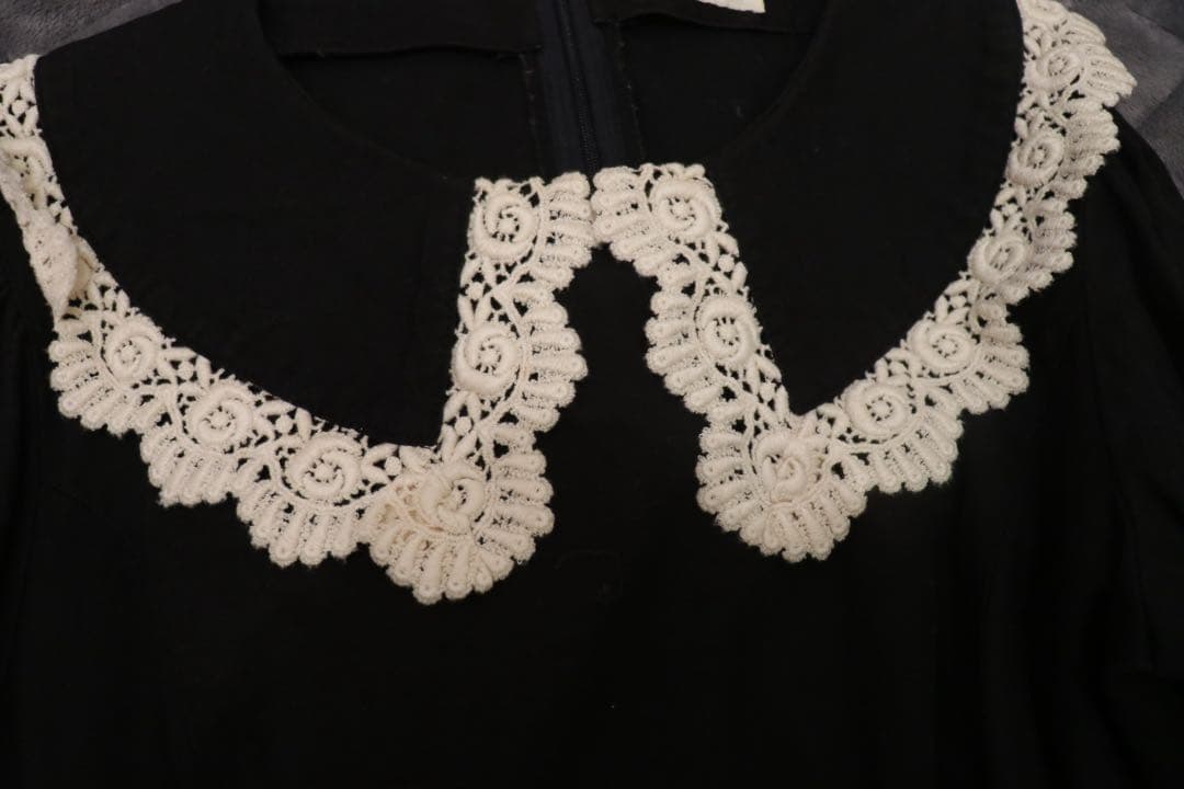 田園詩 / 綿レース襟付きワンピース