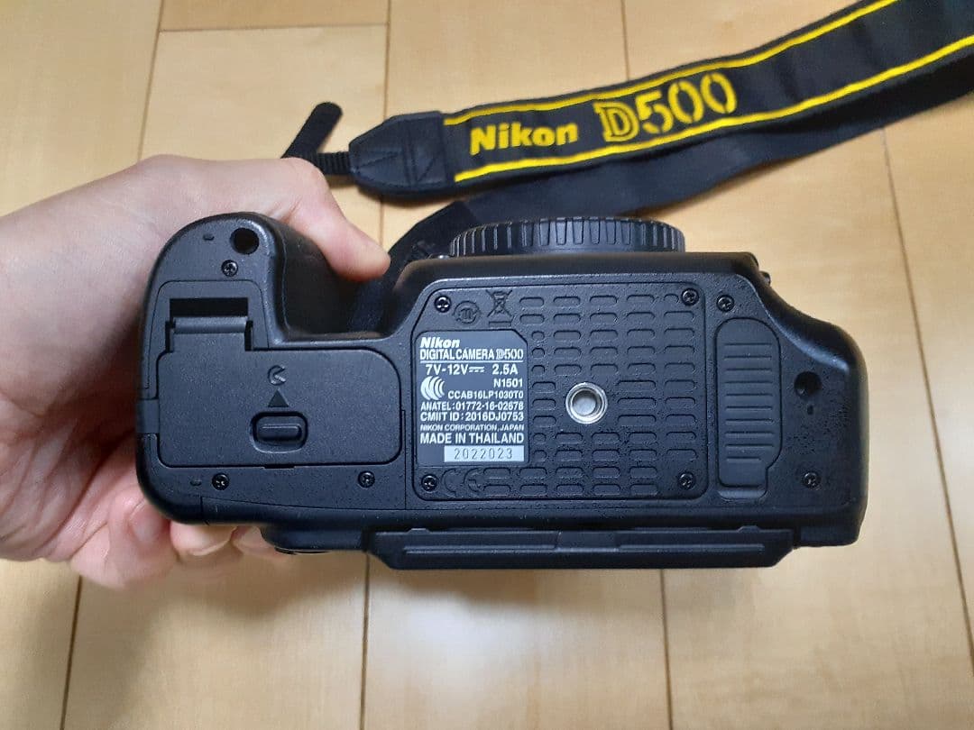 Nikon D500 デジタル一眼レフカメラ　ニコン　シャッター9900