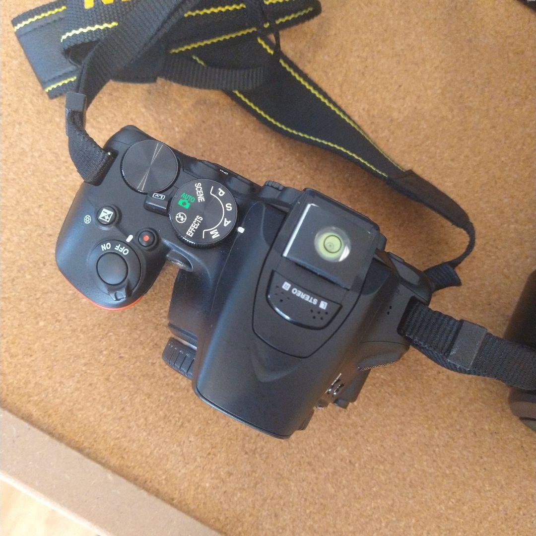 ［美品］Nikon D5600ショット数951