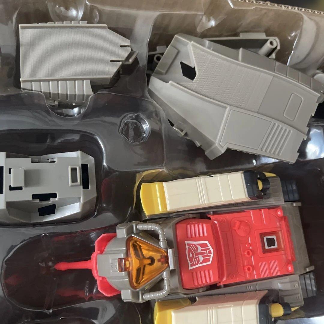 トランスフォーマー 09 サイバトロン　警備員