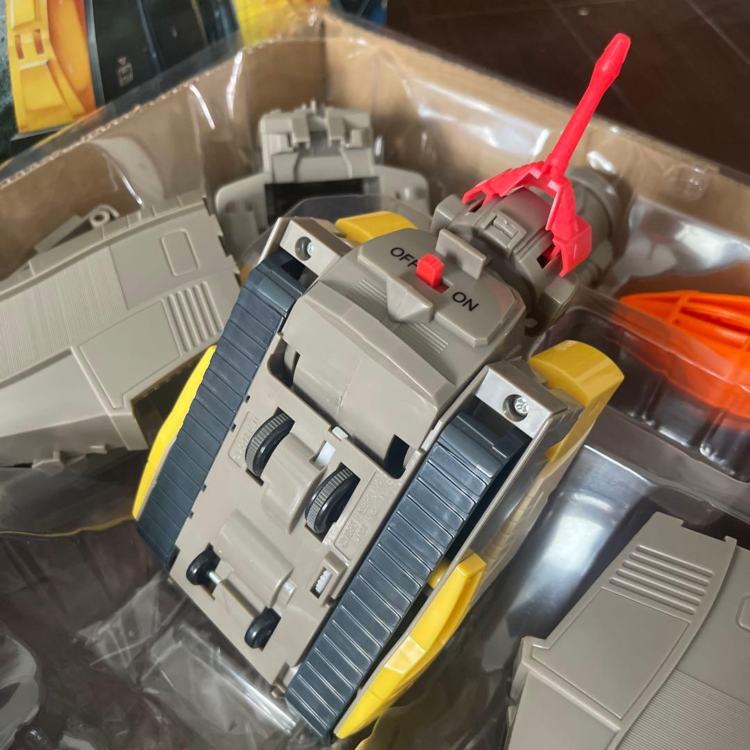 トランスフォーマー 09 サイバトロン　警備員