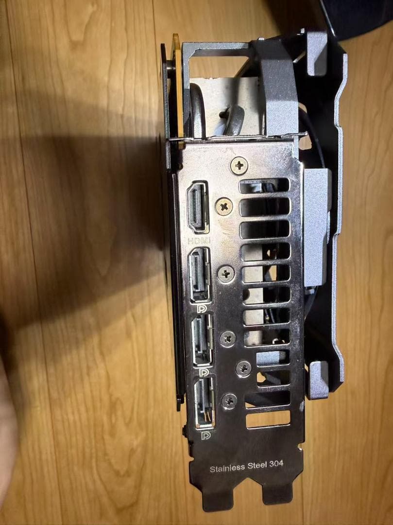 【新品同様】ASUS TUF-RX6800XT-O16G-GAMING