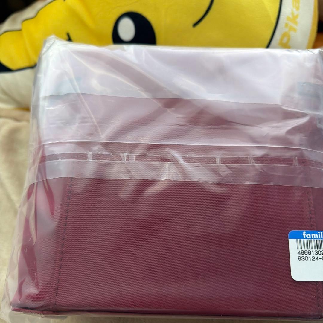 ★新品未開封　ファミリア　ノベルティ　バニティケース