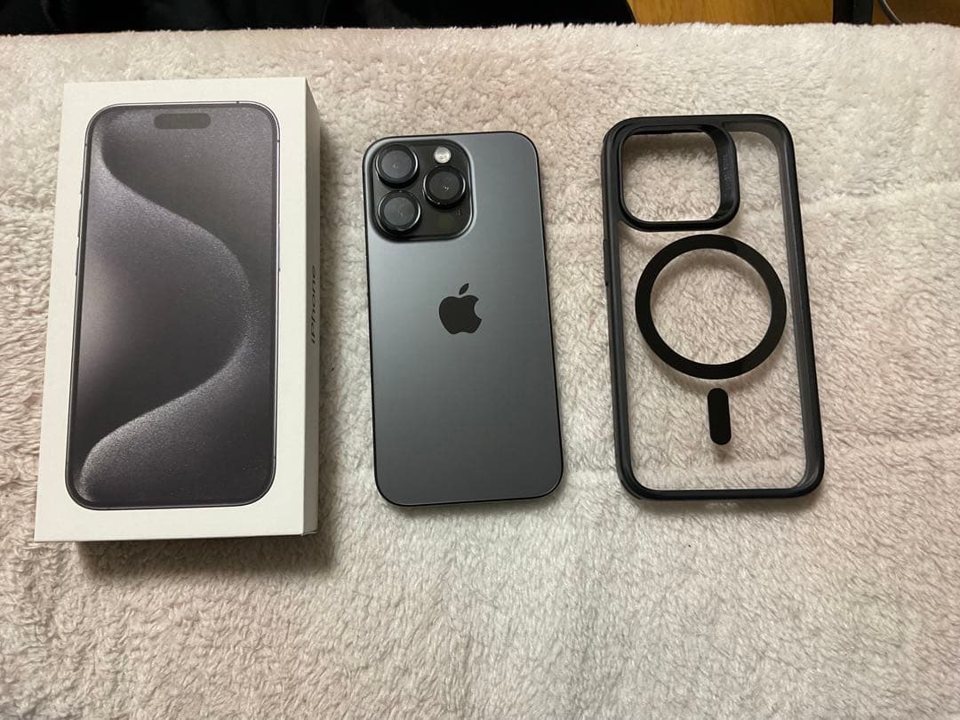 Apple iPhone 15 Pro スペースブラック 本体