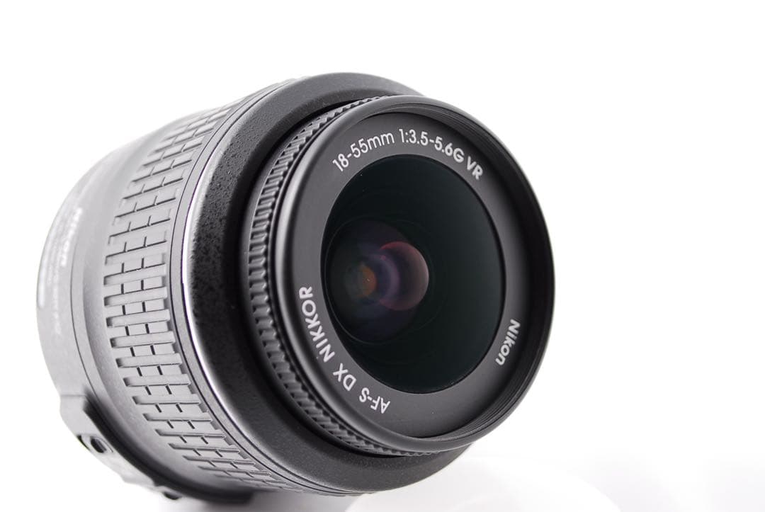 ショット数4224回✨Nikon D3200✨デジタル一眼レフ✨付属品多数✨