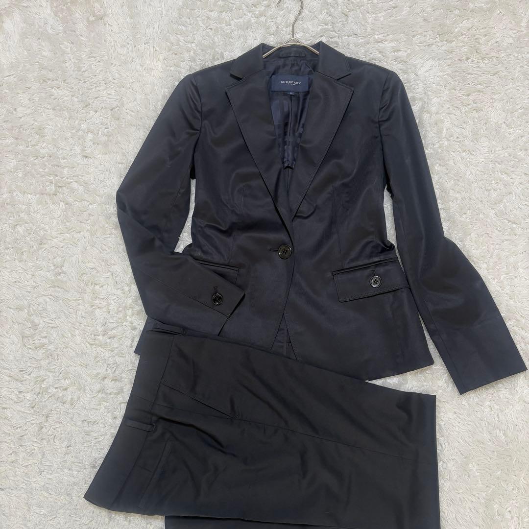 美品・ バーバリーロンドン パンツスーツ ブラック ノバチェック 38