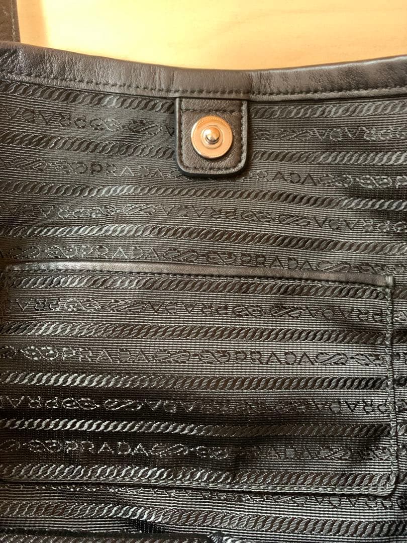 [美品]プラダ トートバッグ　ナイロン　ブラック