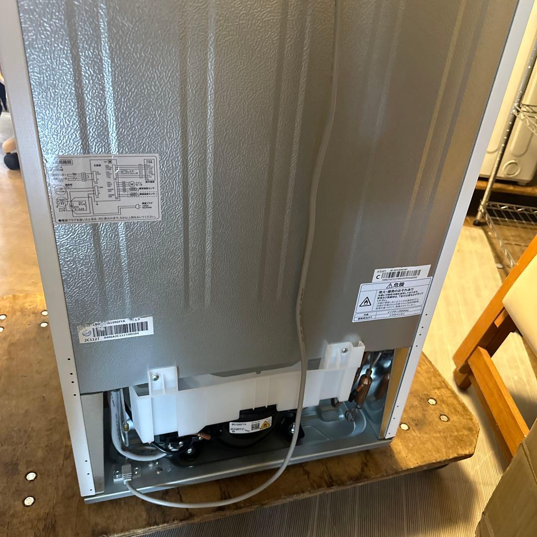 ハイアール冷蔵庫 140L 2022年式　JR-NF140M