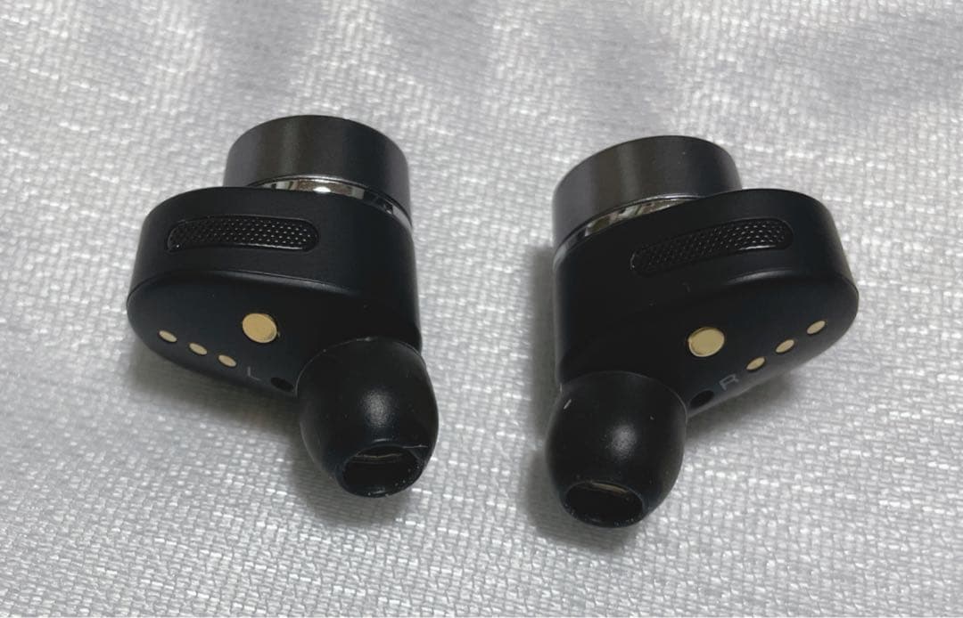 Bowers & Wilkins Pi7 S2 ブラック　美品