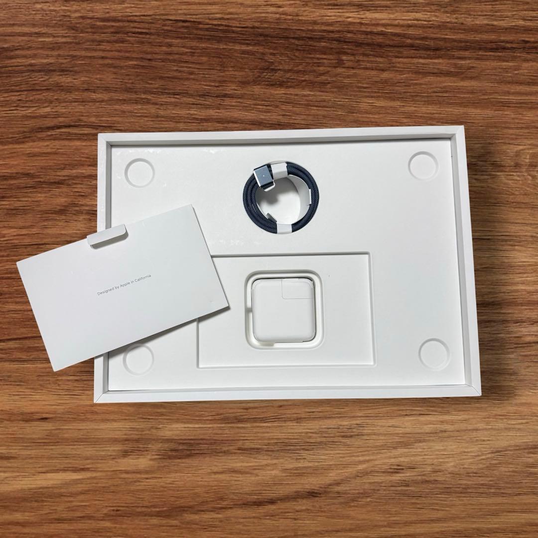 MacBook Air M2 13 256GB MLY33J/A ミッドナイト