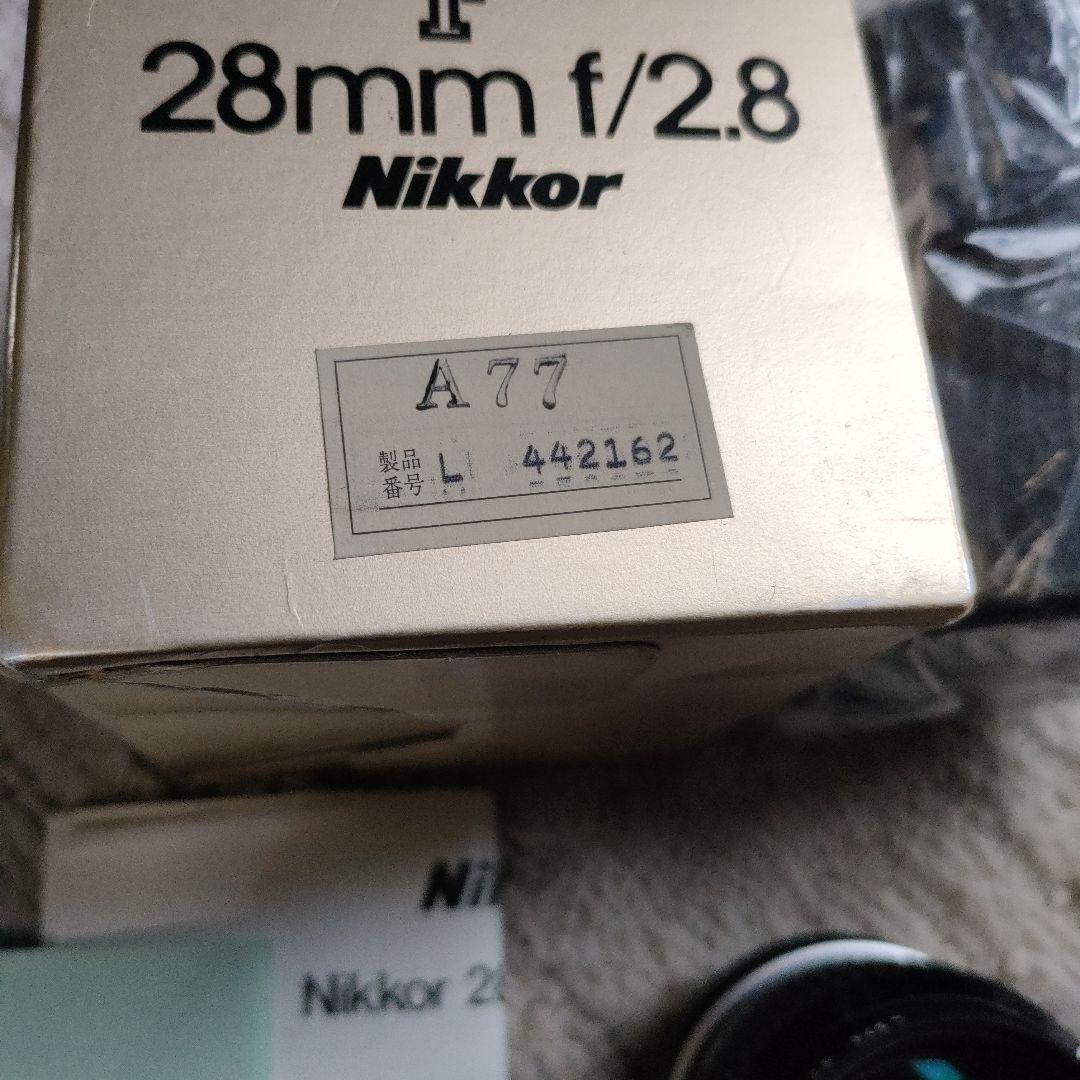 Nikkor 28mm f/2.8 レンズ
