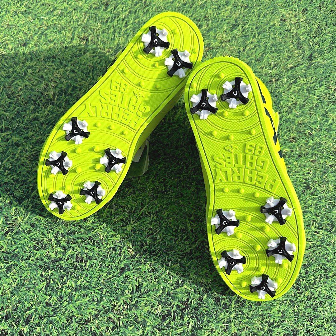 新品正規品 パーリーゲイツ 定価37400円 ゴルフシューズ 22.5cm