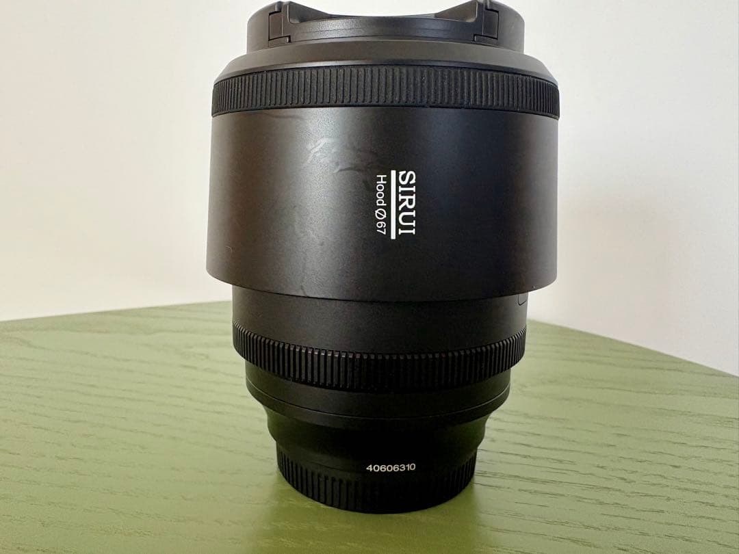 SIRUI AURORA Series 85mm F1.4 Eマウント