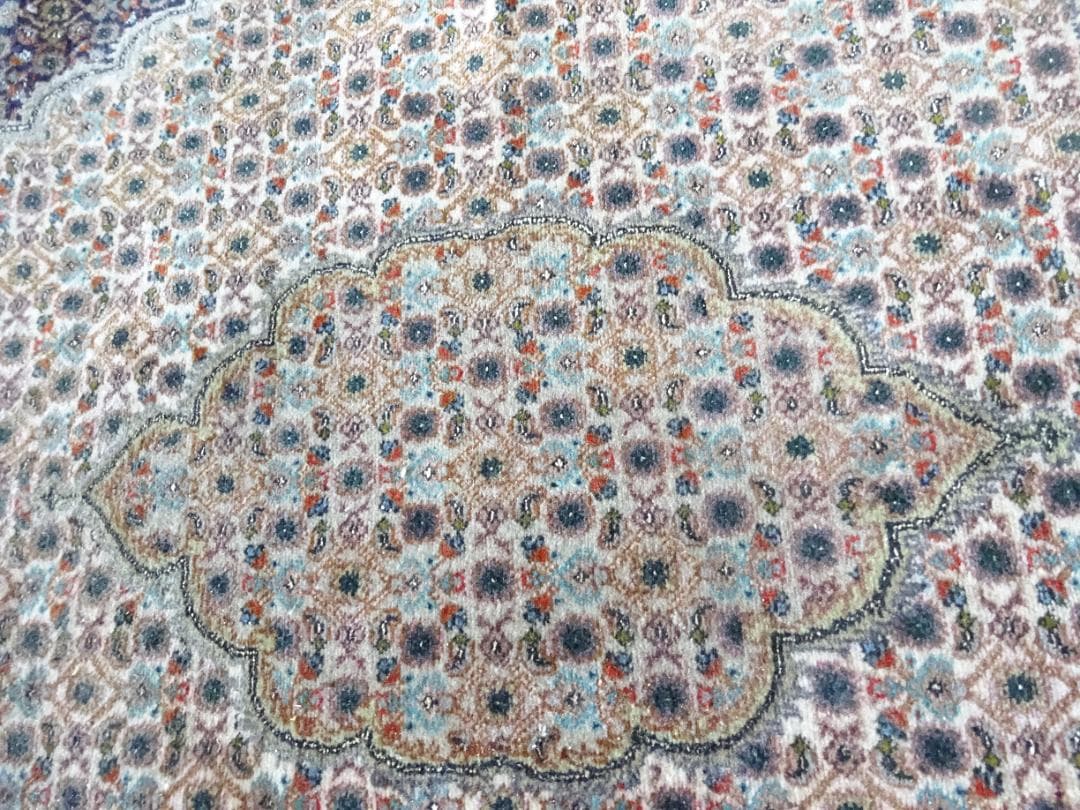 cozy_78127様高級ペルシャ絨毯　タブリーズ産　ウール　マヒ柄　290×