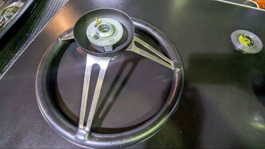 「値下げ致しました！」グランツ ステアリング 3スポーク ボス付き アメ車