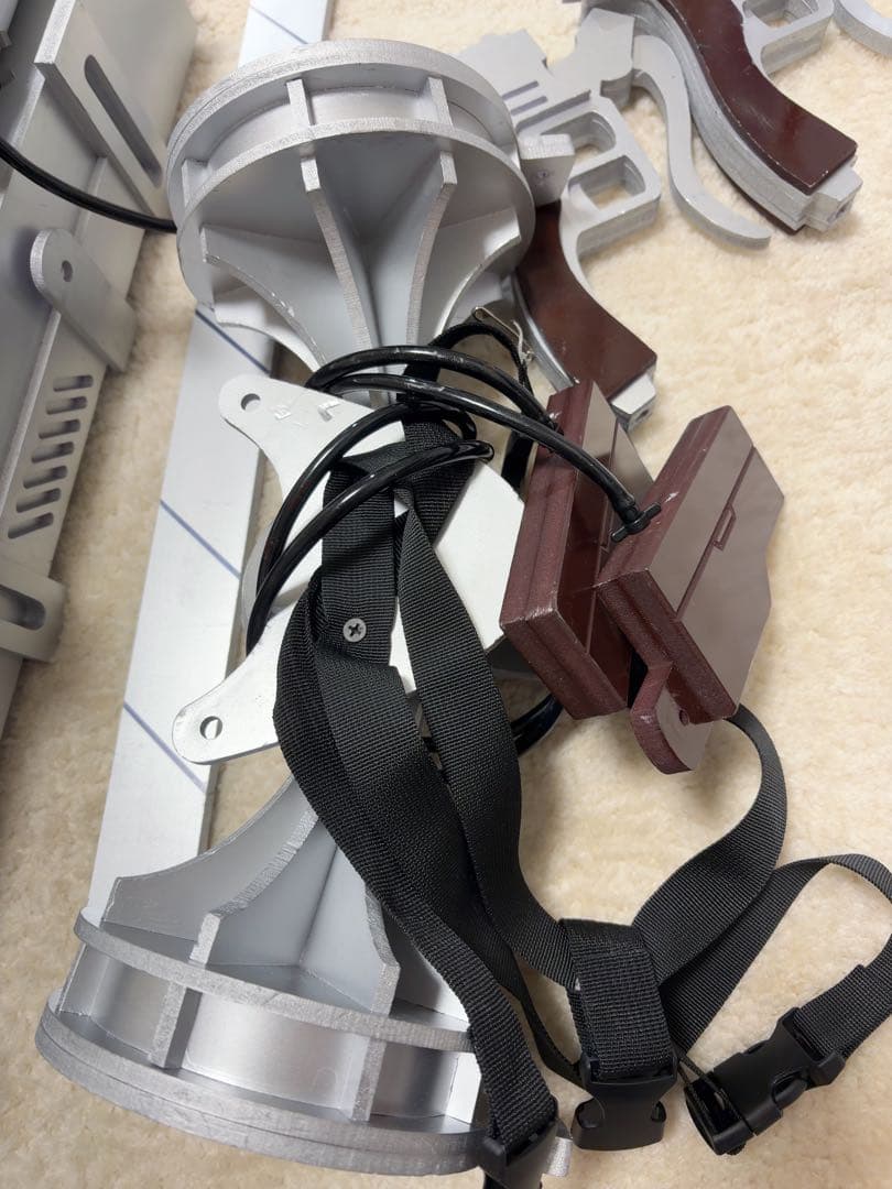 進撃の巨人 立体機動装置 コスプレ