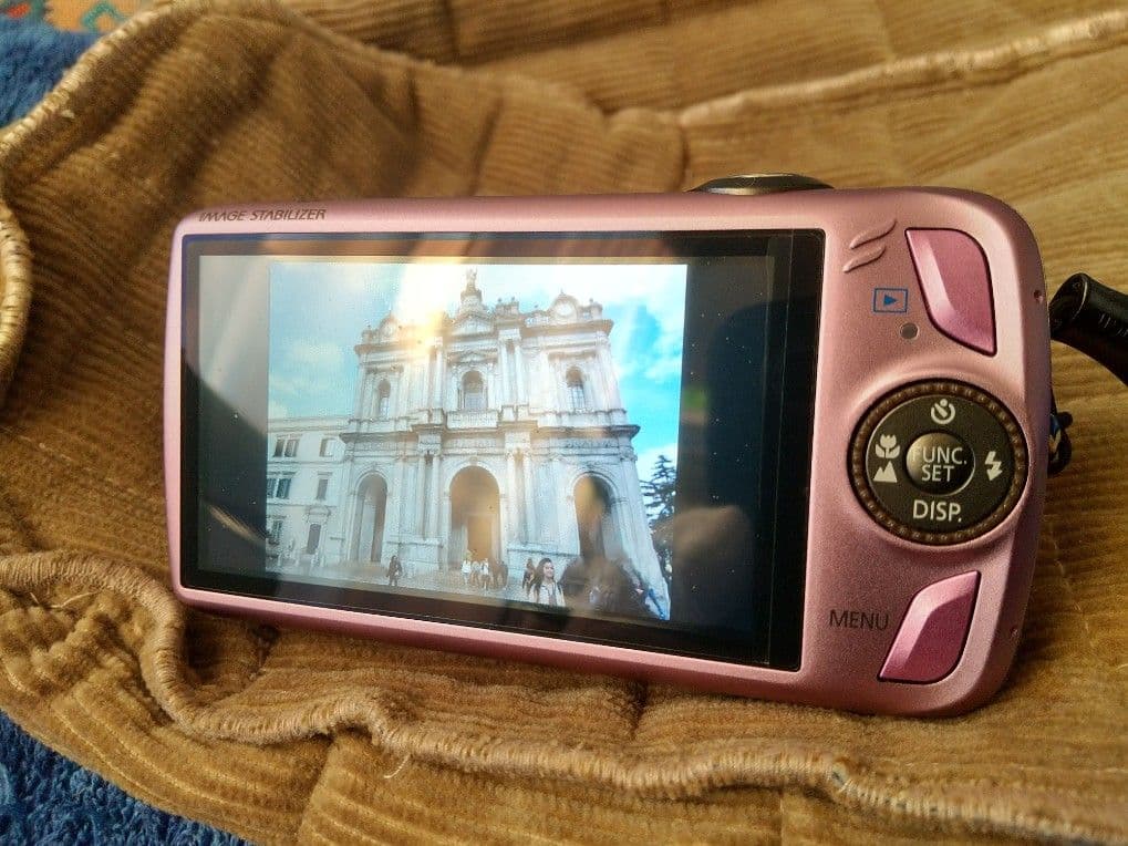 Canon IXY Digital 12.1メガピクセル コンパクトカメラ