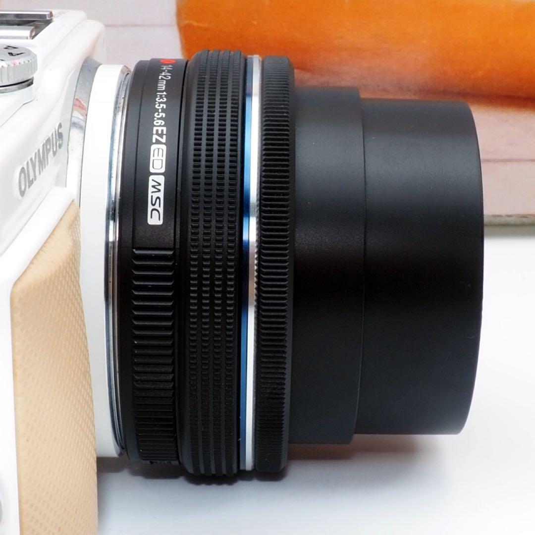 ⭐️オリンパス 標準ズームレンズ 14−42mm ♪