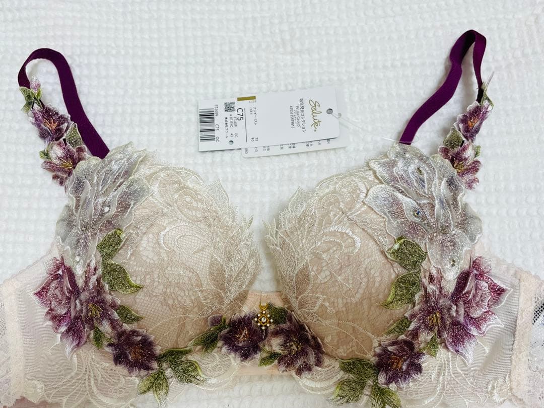 【年始セール】サルート　ブラC75 ソングL 09 インドの花嫁　OC