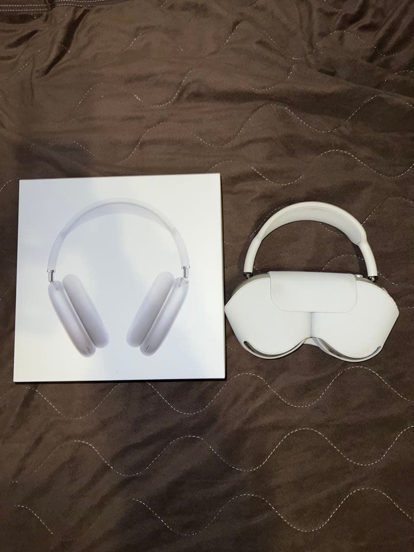 【中古】Airpods Max White （ケース付き）