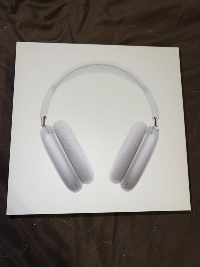 【中古】Airpods Max White （ケース付き）