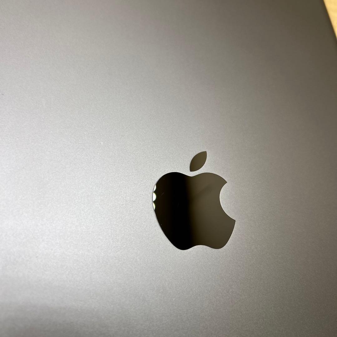 Apple iPad (第９世代) Wi-Fi + Cellular 64GB