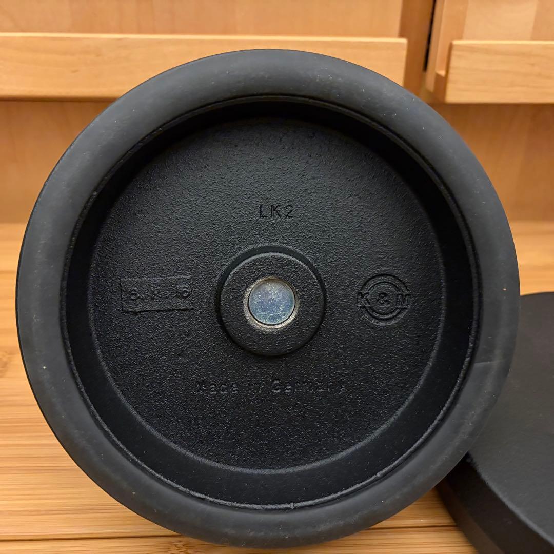 K&M 23310 genelecスピーカースタンド