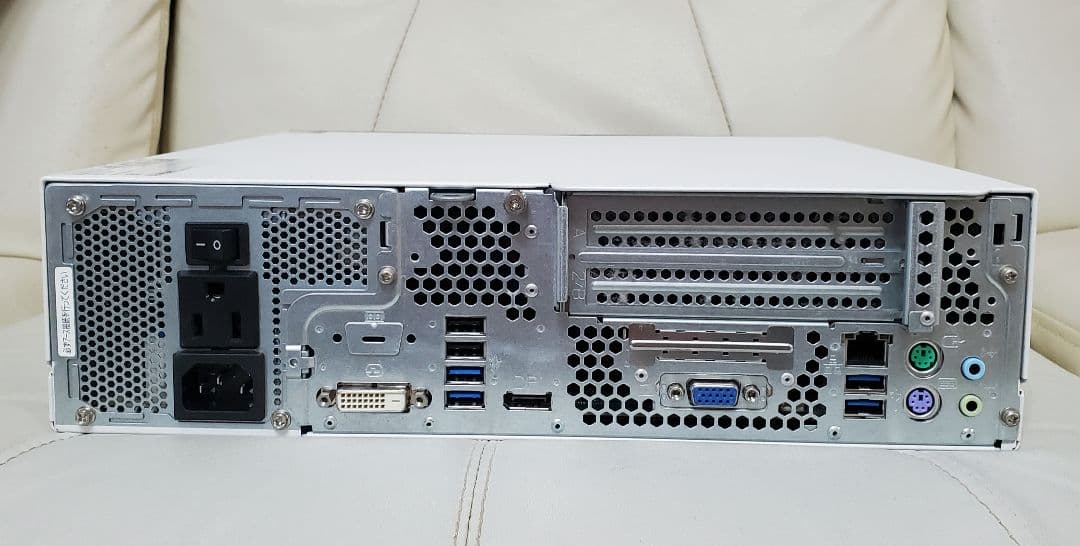 富士通デスクトップパソコンD588/BX Office2019付